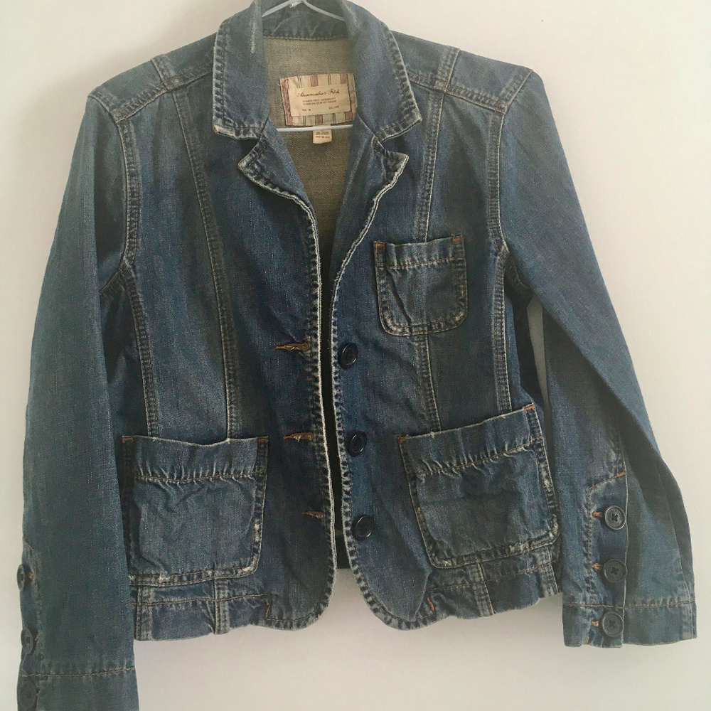 A&F denim/jean jacket (Pre-owned)
